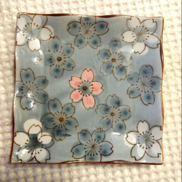 Set of 2 | Cherry Blossom Blue Plate | Japan - 4 inches - Picture 4 of 7